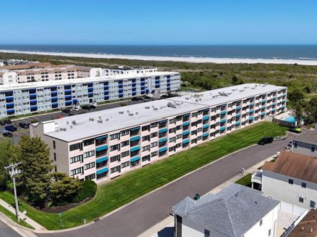 Condo for sale in Brigantine, New Jersey