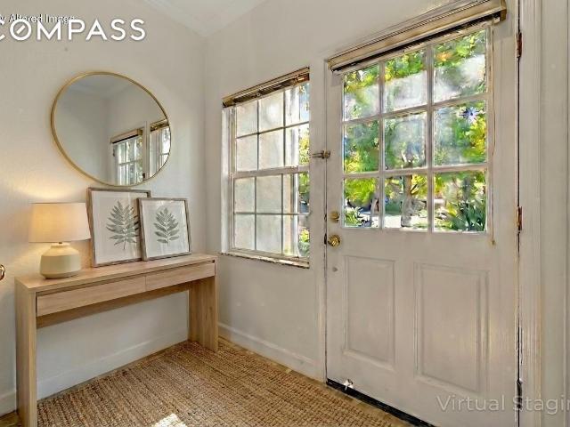 Townhouse for sale in Carpinteria, California