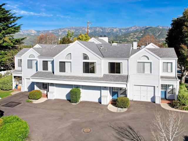 Townhouse for sale in Carpinteria, California