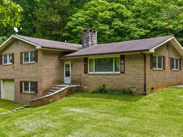 House for sale in Flat Rock, Alabama