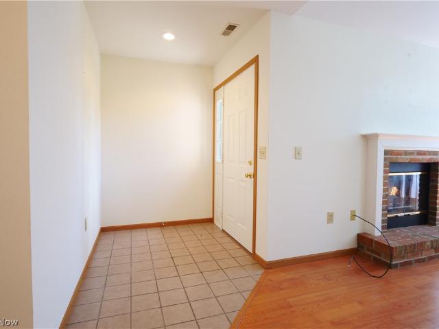Condo for sale in Wooster, Wayne County