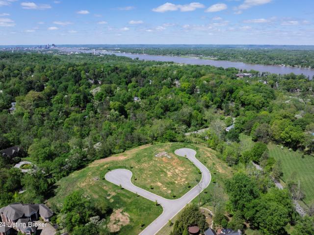 Land for sale in Indian Hills, Kentucky