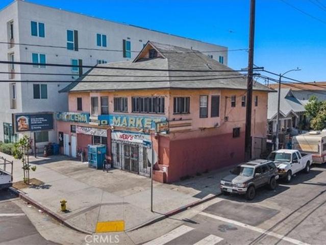 House for sale in Canoga Park, California