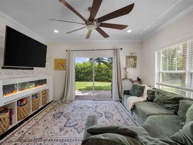 Townhouse for sale in Greenacres, Florida