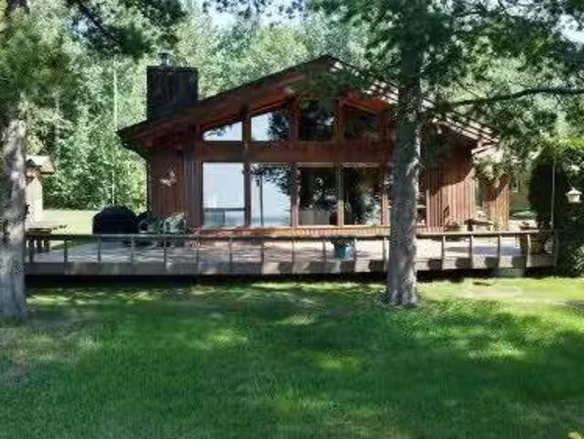 House for sale in Alberta