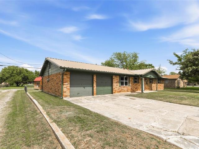 House for sale in Brownwood, Texas