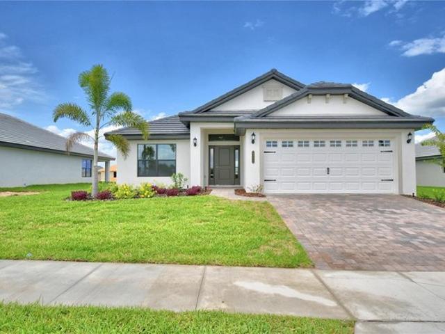 House for sale in Auburndale, Florida