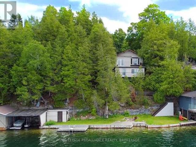 House for sale in South Frontenac, Ontario