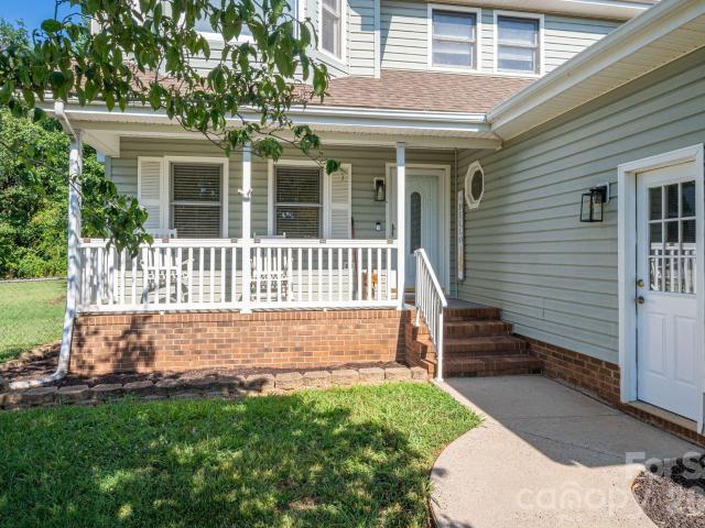 House for sale in Catawba, North Carolina