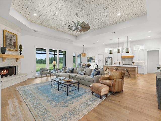House for sale in Caldwell, Texas