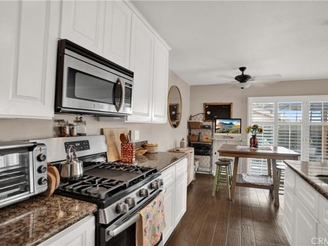 Townhouse for sale in Montclair, San Bernardino County