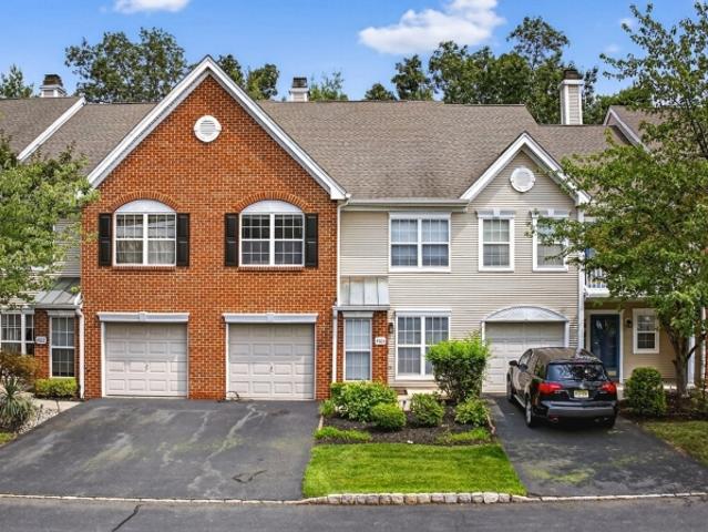 Condo for sale in Bridgewater Condo for sale in Bridgewater