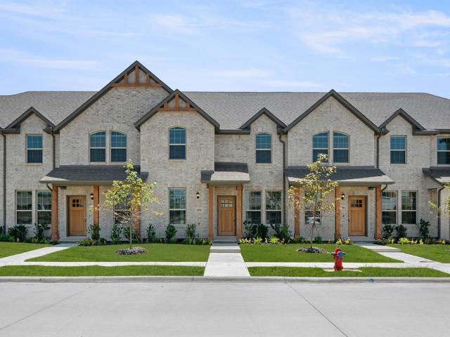 House for sale in Denton, Texas