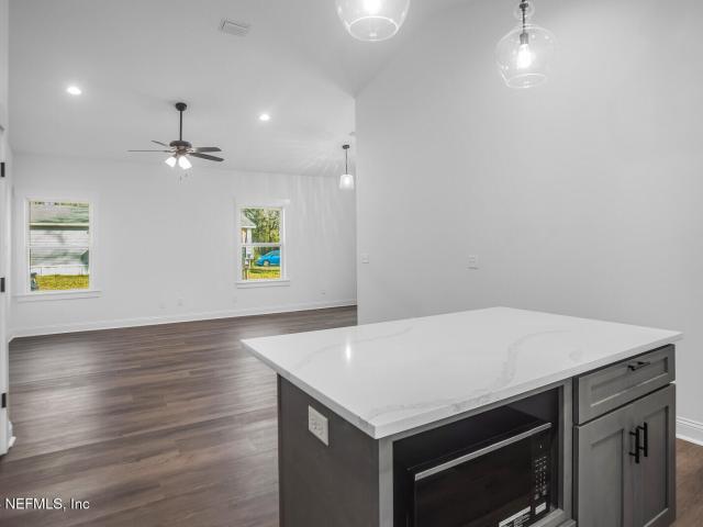 House for sale in Callahan, Florida
