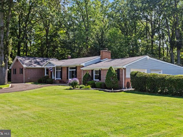 House for sale in Hollywood, Maryland