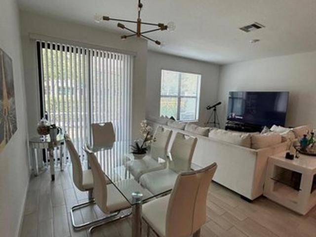 Townhouse for sale in Riviera Beach, Palm Beach County