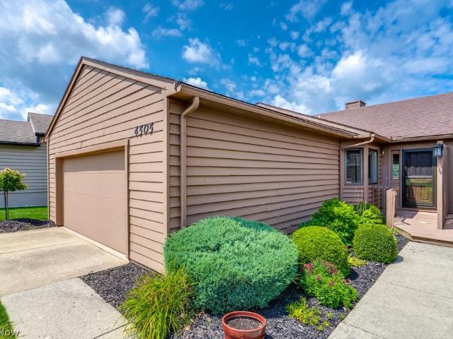Condo for sale in Lorain, Ohio
