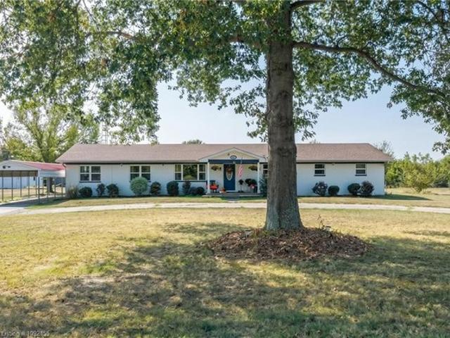 House for sale in Lavaca, Sebastian County