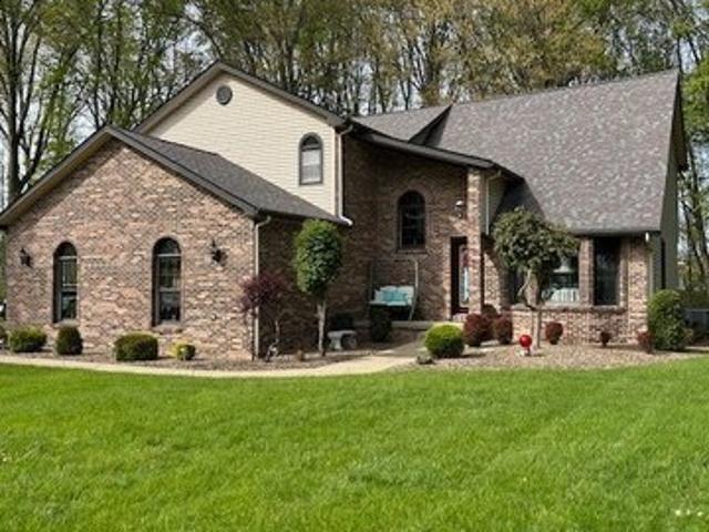 House for sale in Canfield, Ohio