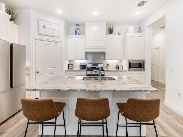 Townhouse for sale in Arlington Townhouse for sale in Arlington