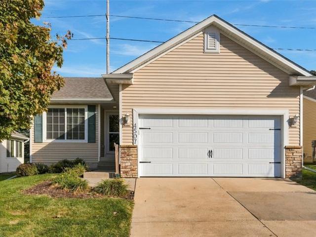 Condo for sale in Urbandale, Polk County