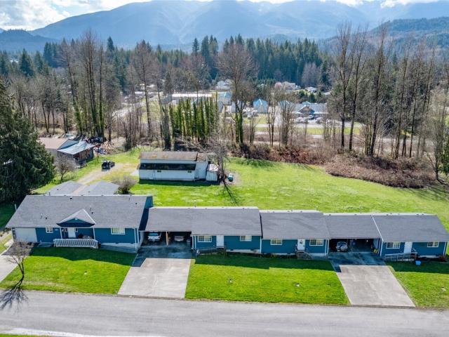 House for sale in Concrete, Washington