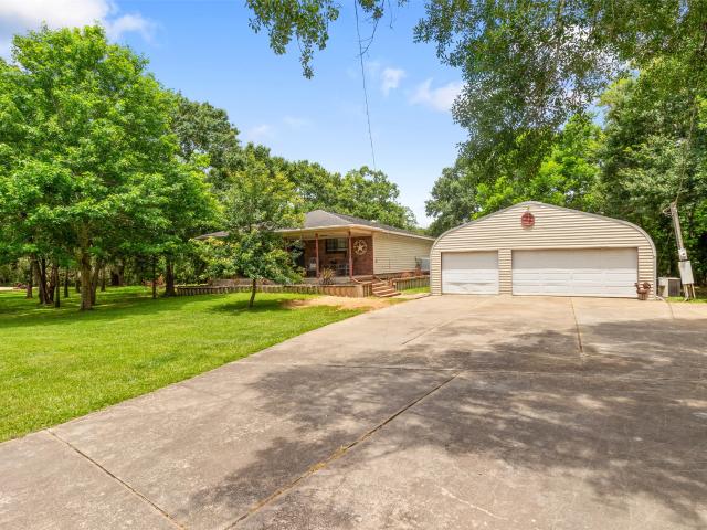House for sale in Sweeny, Texas