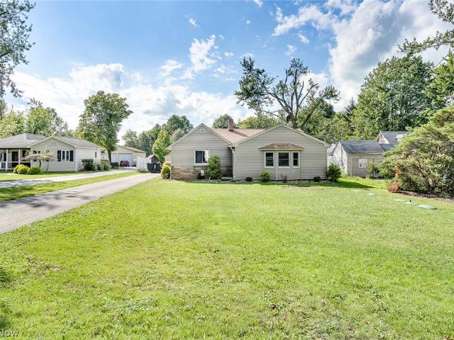 House for sale in Canfield, Ohio