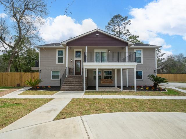 House for sale in Dickinson, Texas