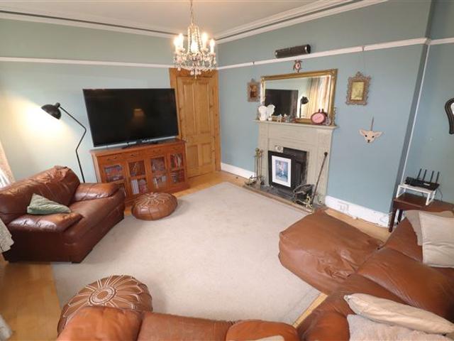 Townhouse for sale in Strand, South Tipperary