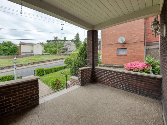 House for sale in Braddock