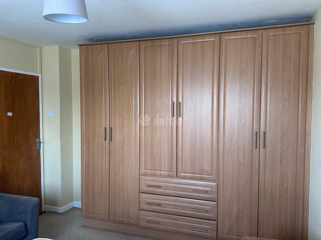 House to rent in Blackrock