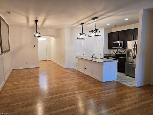 Condo for sale in Virginia