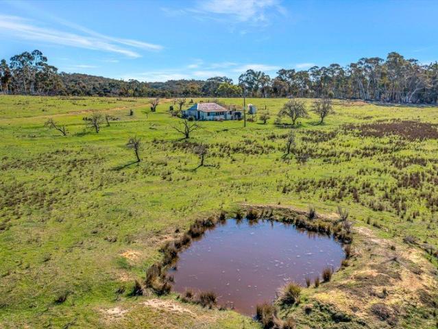 Cottage for sale in Hargraves, New South Wales