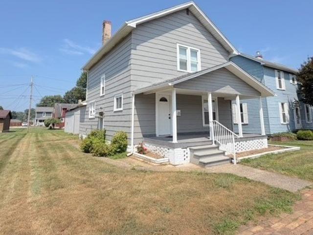 House for sale in Newcomerstown, Ohio