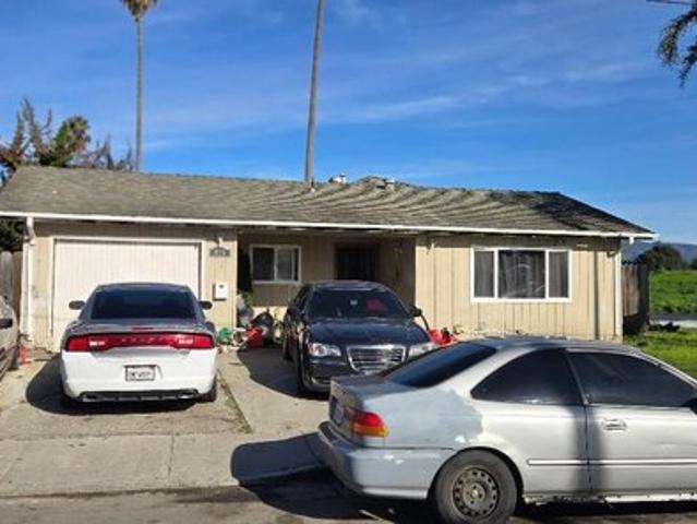 House for sale in Freedom, California