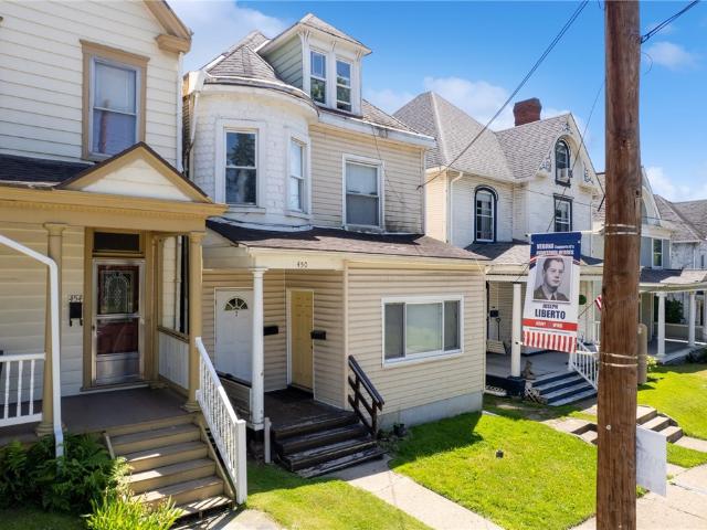 House for sale in Verona, Pennsylvania