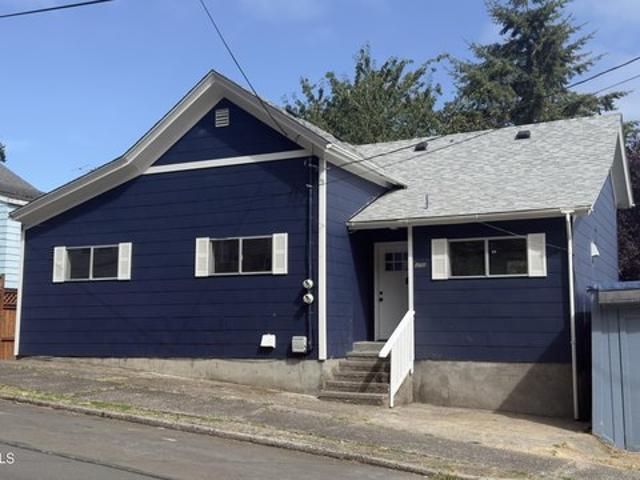 House for sale in Oregonia