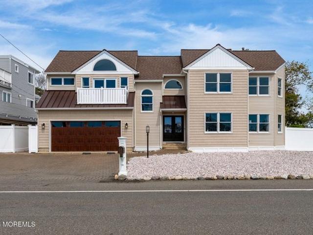 House for sale in Barnegat Light, New Jersey