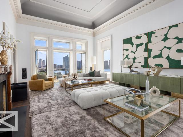 Property for sale in Manhattan Community Board 6, New York