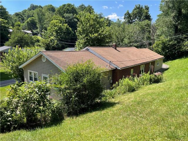 House for sale in Watauga, North Carolina