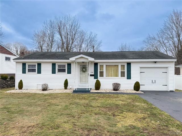 House for sale in Oneida, New York