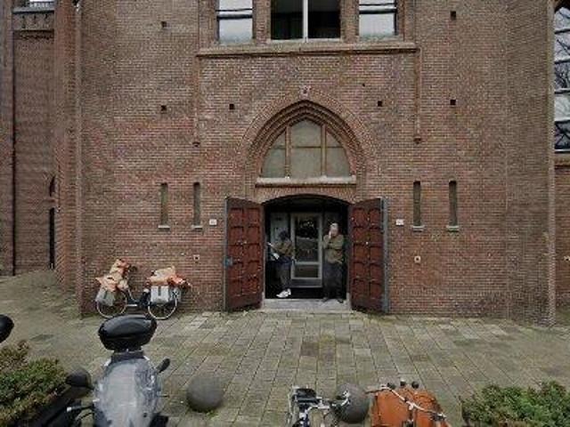 Bedrijfspand te huur in Haarlem, Noord Holland