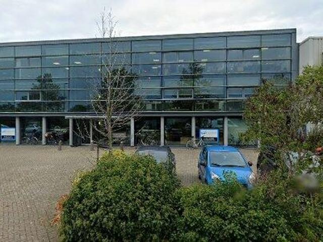 Bedrijfspand te huur in Taanschuurpolder, Maassluis