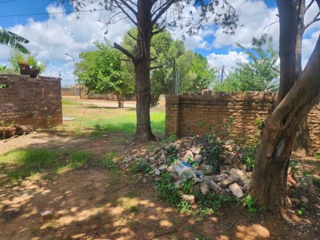 Land for sale in Dr Kenneth Kaunda, North West