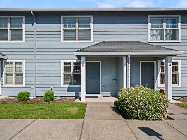 Condo for sale in Oregonia