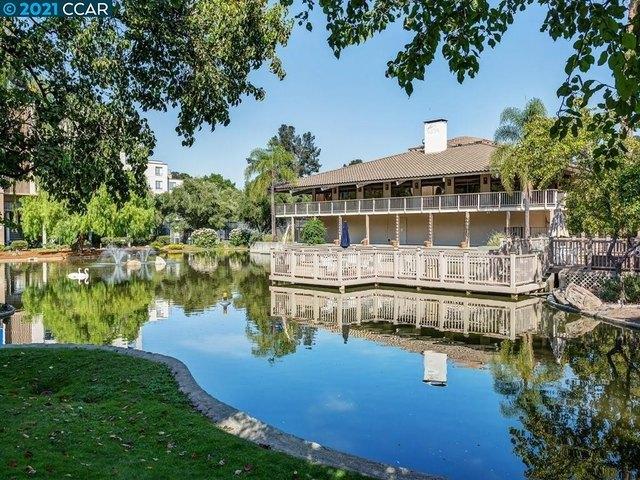 Condo for sale in Walnut Creek, California