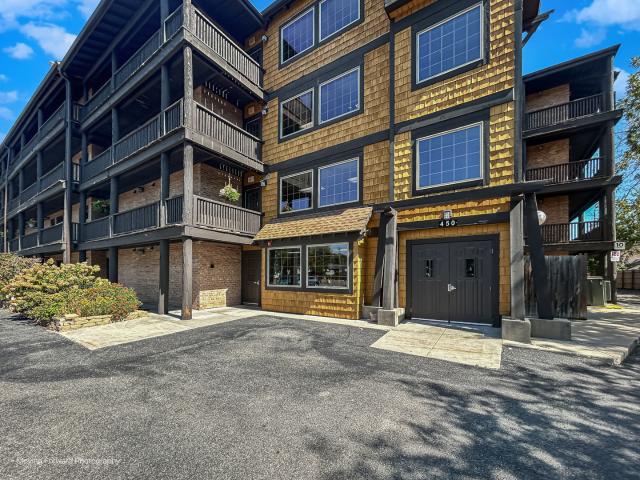 Property for sale in Wauconda, Illinois