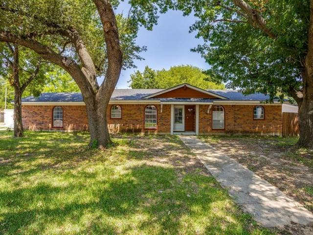House for sale in Johnson, Texas