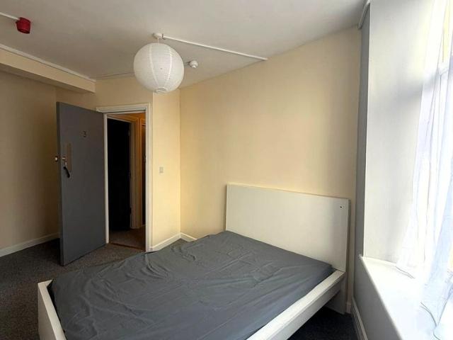 House for rent in Falcon Lodge, Wales